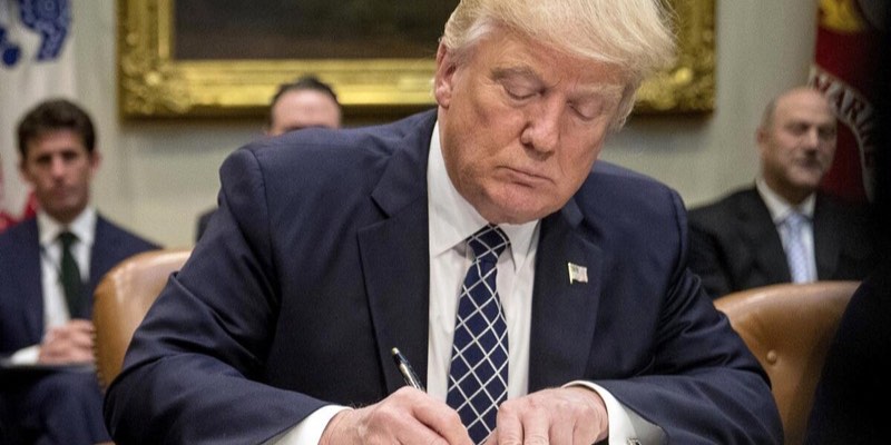 Trump golpea a Colombia con arancel global del 10%