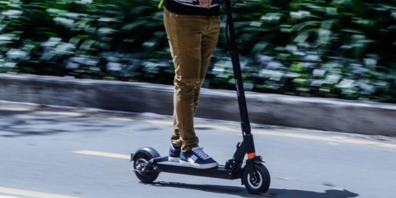 ¡ALARMA NACIONAL! Muertes por patinetas eléctricas se disparan un 700% en Colombia: La silenciosa epidemia que arrasa con vidas